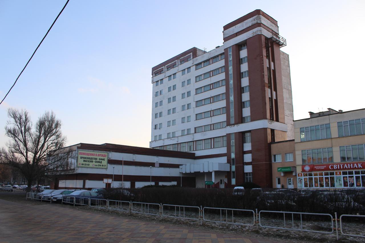 Rooms For Rent On Vokzal Brest Luaran gambar